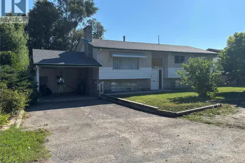 645 Pinetree Road