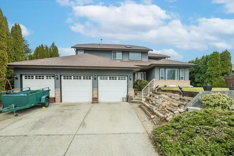 2237 MOUNTAIN DRIVE