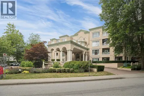 418 2995 PRINCESS CRESCENT