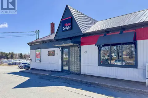 528 Main Street