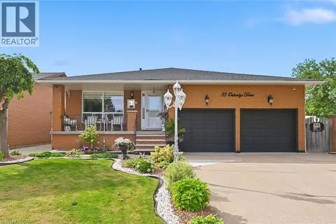 83 OAKRIDGE Drive