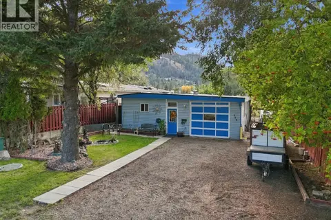 749 Klahanie Drive