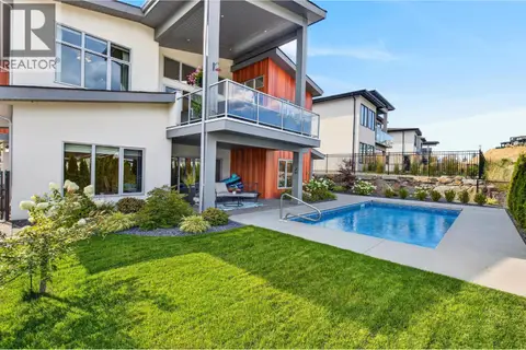 887 Loseth Drive