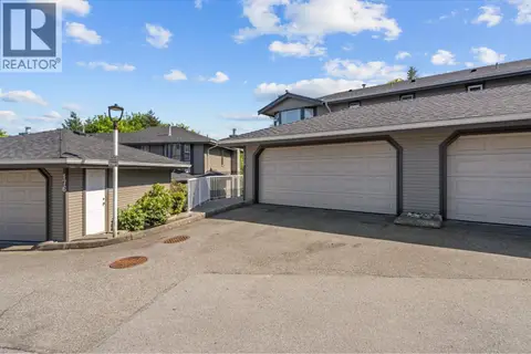 175 1140 CASTLE CRESCENT
