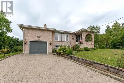 3166 Algonquin Road