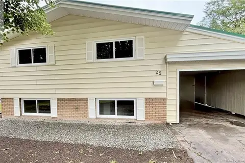25 Vista Drive