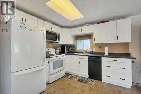 81 951 Homewood Rd