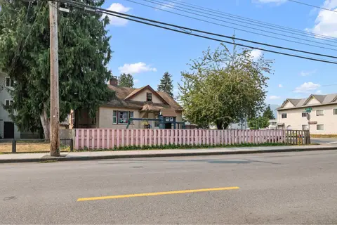 9475 WILLIAMS STREET, Chilliwack Proper East
