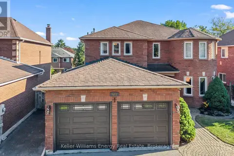 523 PALMTREE CRESCENT