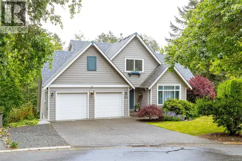 1927 Riverside Dr