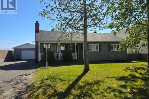 826 Retty Street