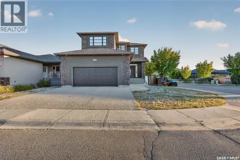 4774 SKINNER CRESCENT