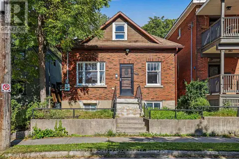 367 SUNNYSIDE AVENUE
