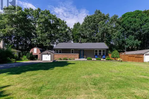 1180 SUNSET DRIVE