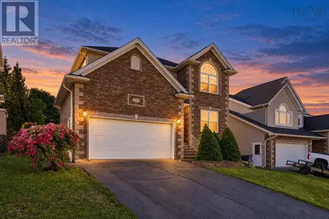 224 Langbrae Drive