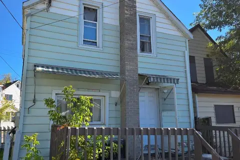 91 Wellington ST