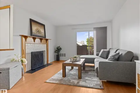 #301 55 AKINS DR NW