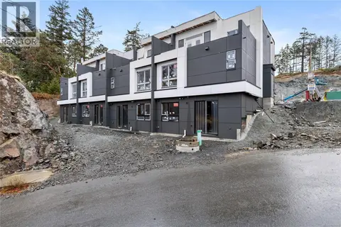 4 2787 Lakeview Terr