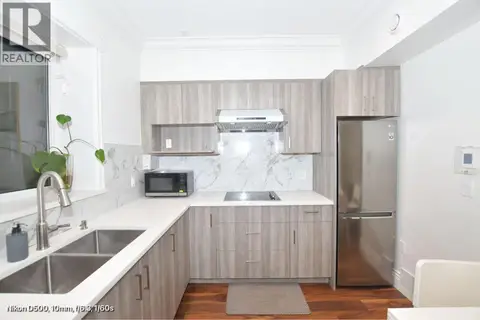 1151 W 21ST STREET