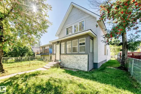 11908 77 ST NW