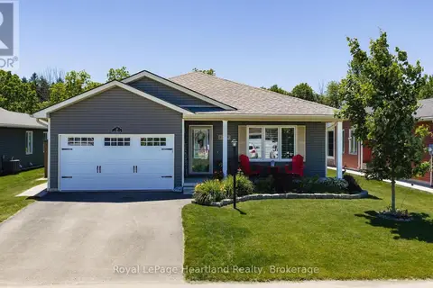 37 LAKE BREEZE DRIVE