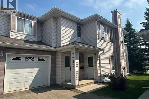 22D, 32 Daines Avenue