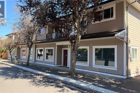 692 Beach Rd