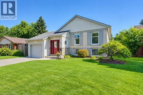 34 WAYNE Drive
