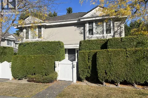 2 7760 MINORU BOULEVARD