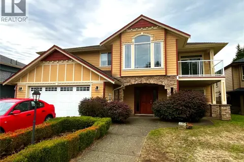 6632 Kestrel Cres