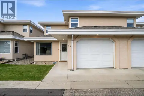 51 8 Avenue SW Unit# 10