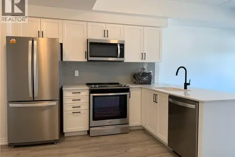 195 COMMONWEALTH Street Unit# 209