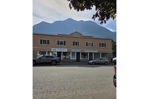 100 FORT STREET, Hope
