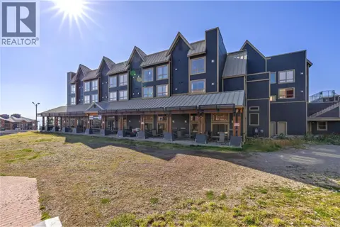 5335 Big White Road Unit# 220