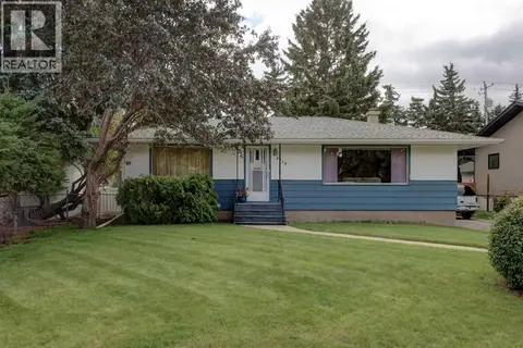 2119 Halifax Crescent NW