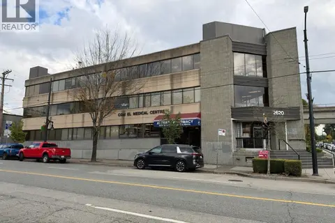 102 2620 COMMERCIAL DRIVE