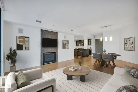 #503 10028 119 ST NW