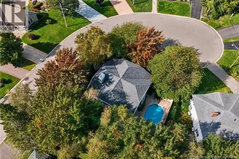 10 Harvard Court