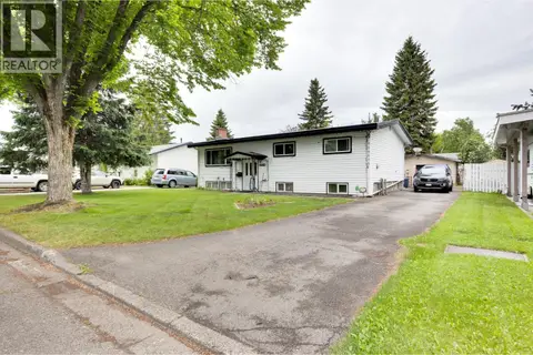 132 MCKENZIE AVENUE