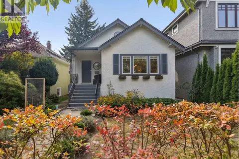 558 W 19TH AVENUE