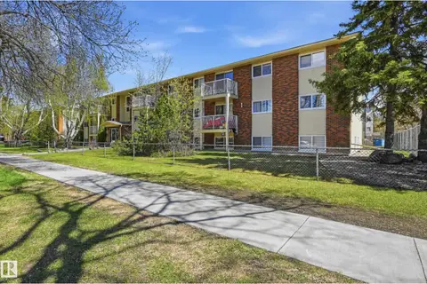 #305 10811 115 ST NW