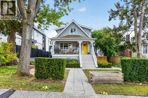 1444 E 30TH AVENUE