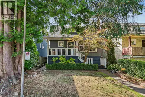 462 W 19TH AVENUE
