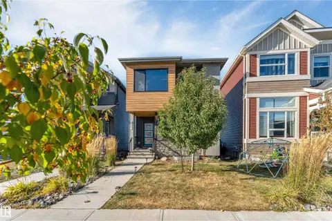 266 CHARLESWORTH DR SW