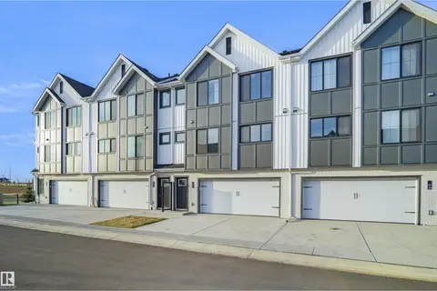 #70 17319 5 ST NE