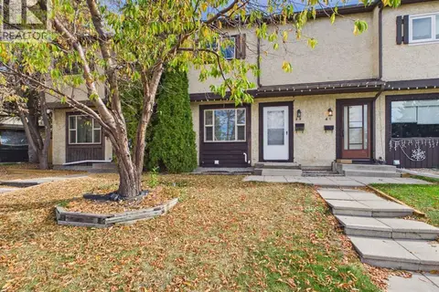 B, 4 Manning Street