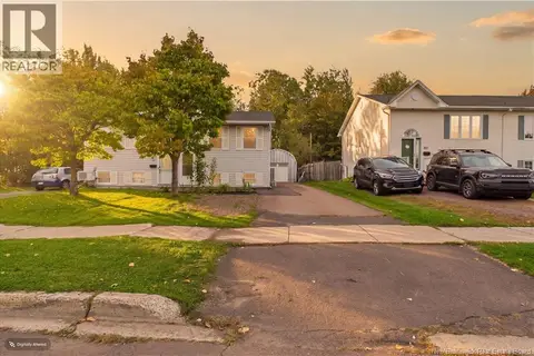 84 Glencoe Drive