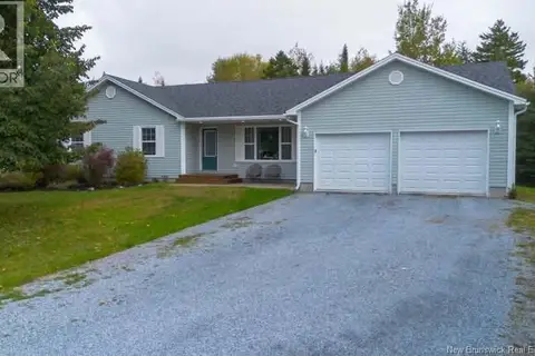 10 Queensbury Drive