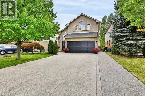 48 HOLKHAM Avenue