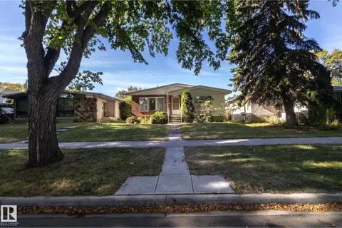 11322 52 ST NW